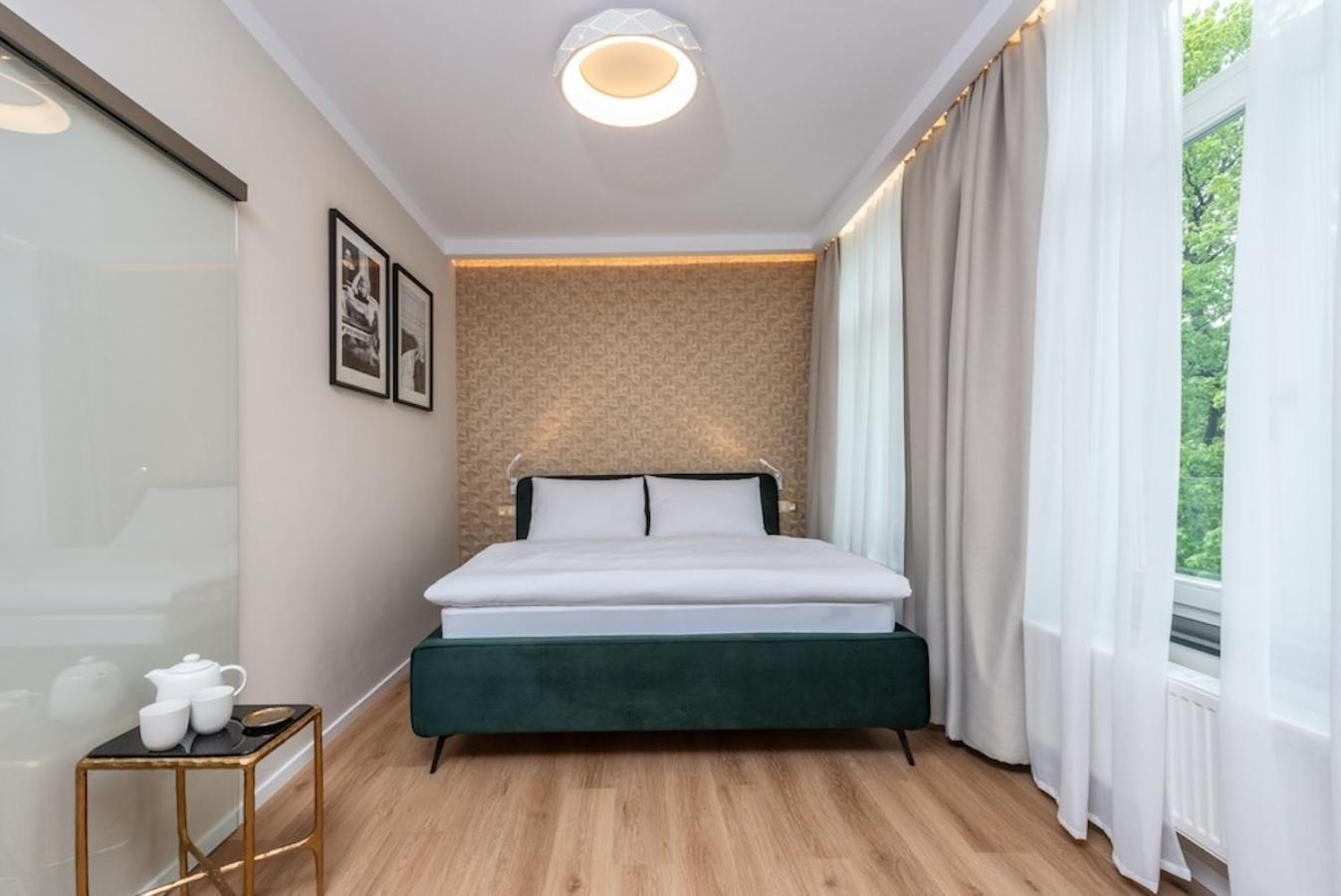 Pappas Hotel&Studio Подебрады Экстерьер фото