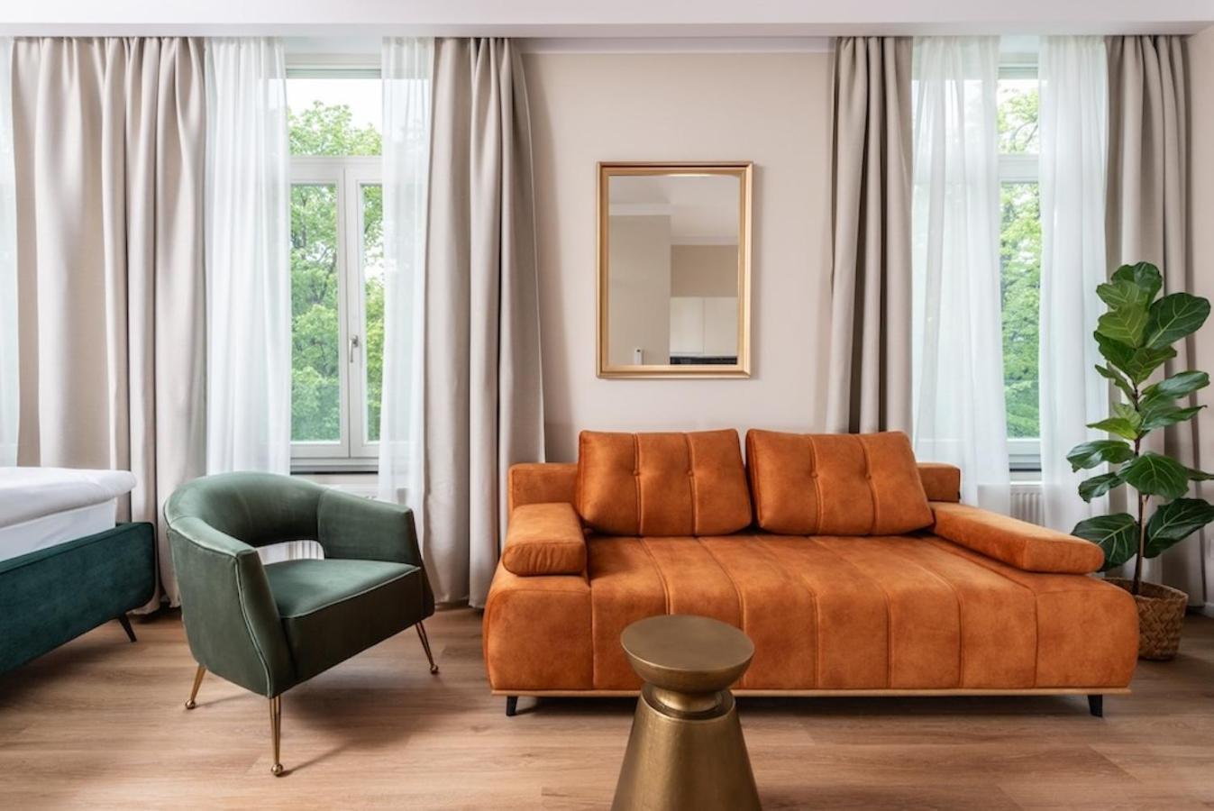 Pappas Hotel&Studio Подебрады Экстерьер фото