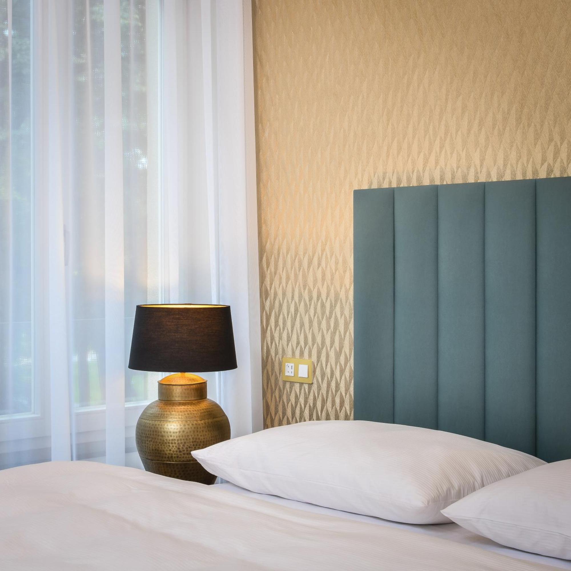 Pappas Hotel&Studio Подебрады Экстерьер фото